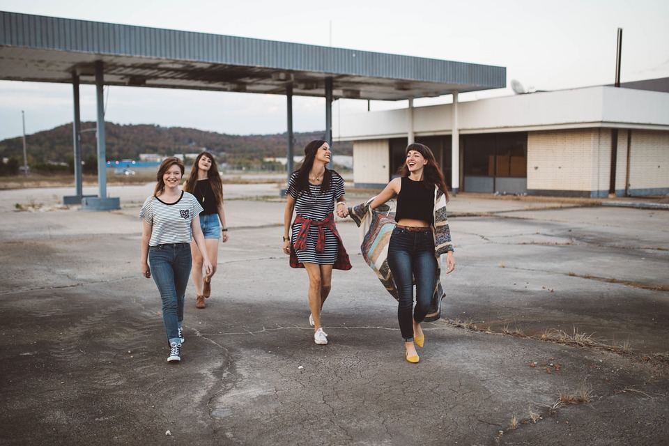 Groupe d'adolescentes